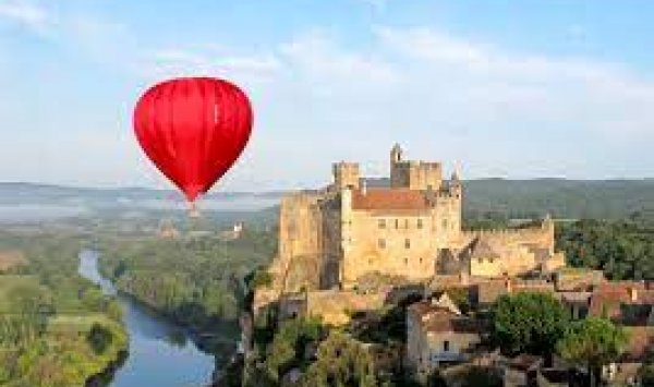 Montgolfière en Dordogne - Le Jardin de Lyno - Location de gîtes insolites