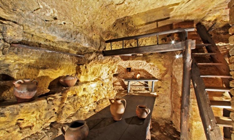 Les Troglos de Belvès - Location de gîtes insolites à Belvès en Dordogne, Périgord Noir